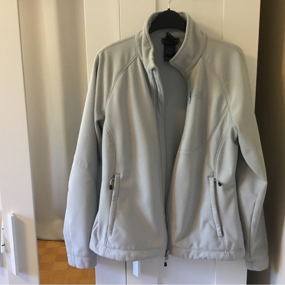 The North Face Women's Light Gray Ski Jacket
